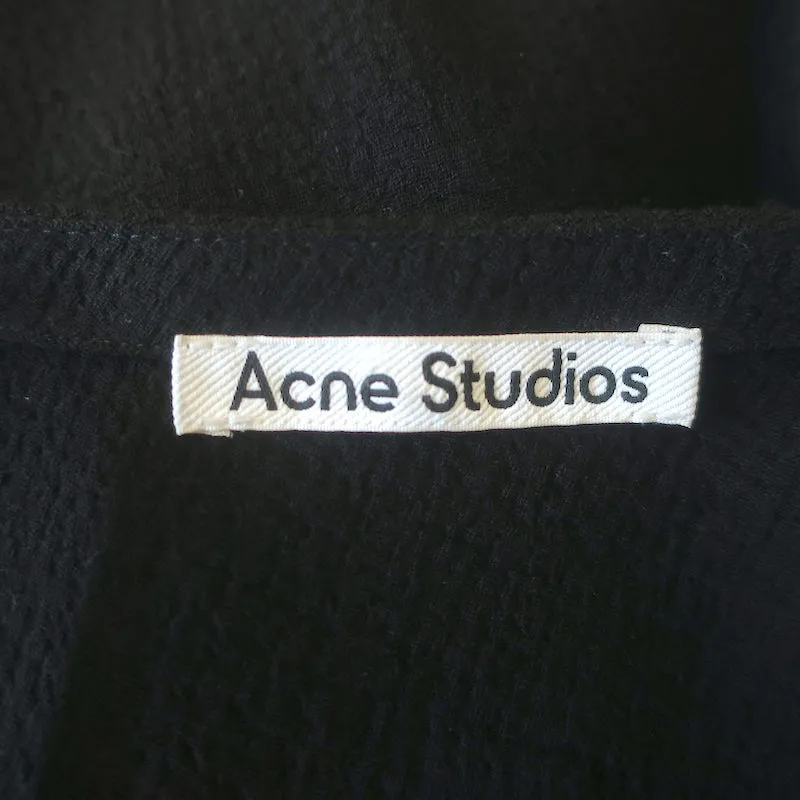 ACNE Studios Haut asymétrique en voile noir avec lacets et franges Taille 38