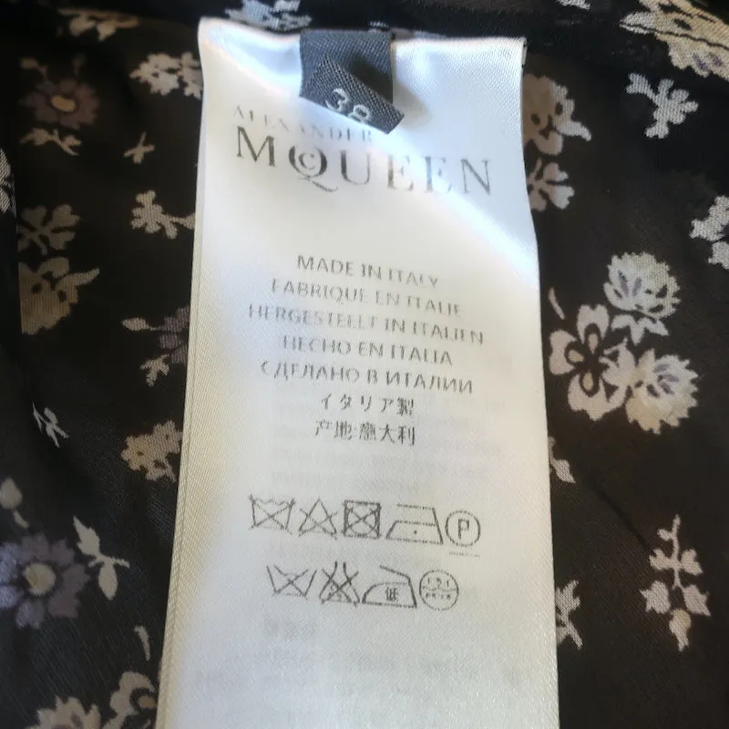 Alexander McQueen Blouse à Devant Drapé Imprimé Fleuri Noir en Mousseline de Soie Taille 38