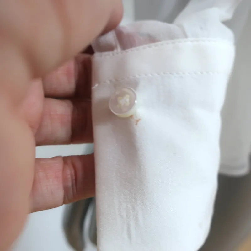 Brunello Cucinelli Blouse à épaulettes Monili en mousseline de soie blanche Taille Moyenne