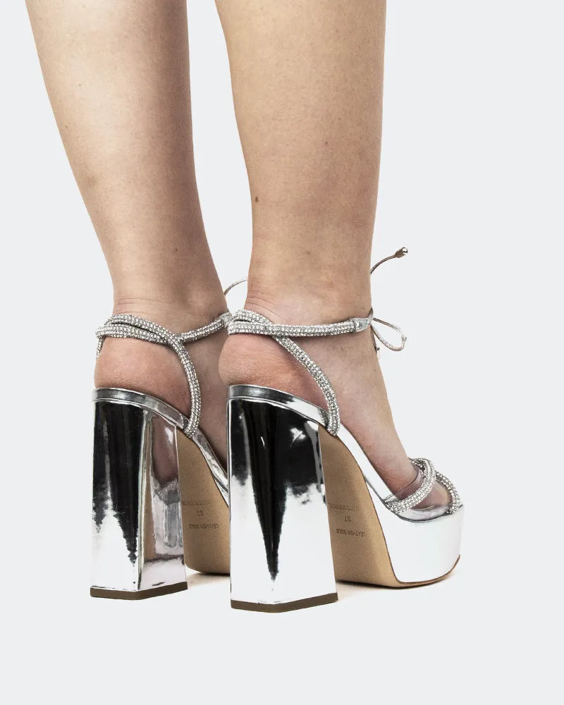 Crave, Miroir Argenté