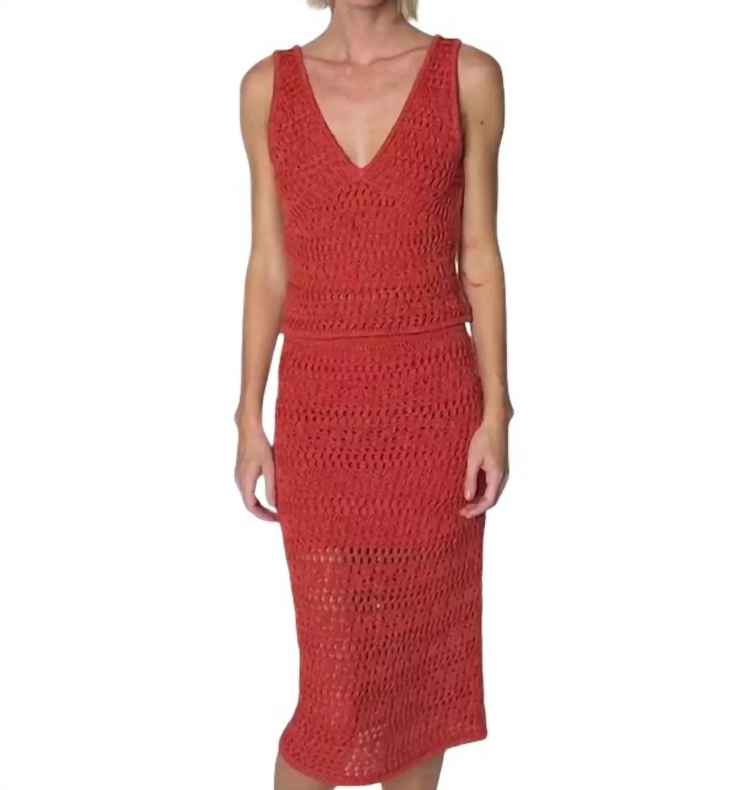 Jupe mi-longue Driana en crochet couleur gingembre