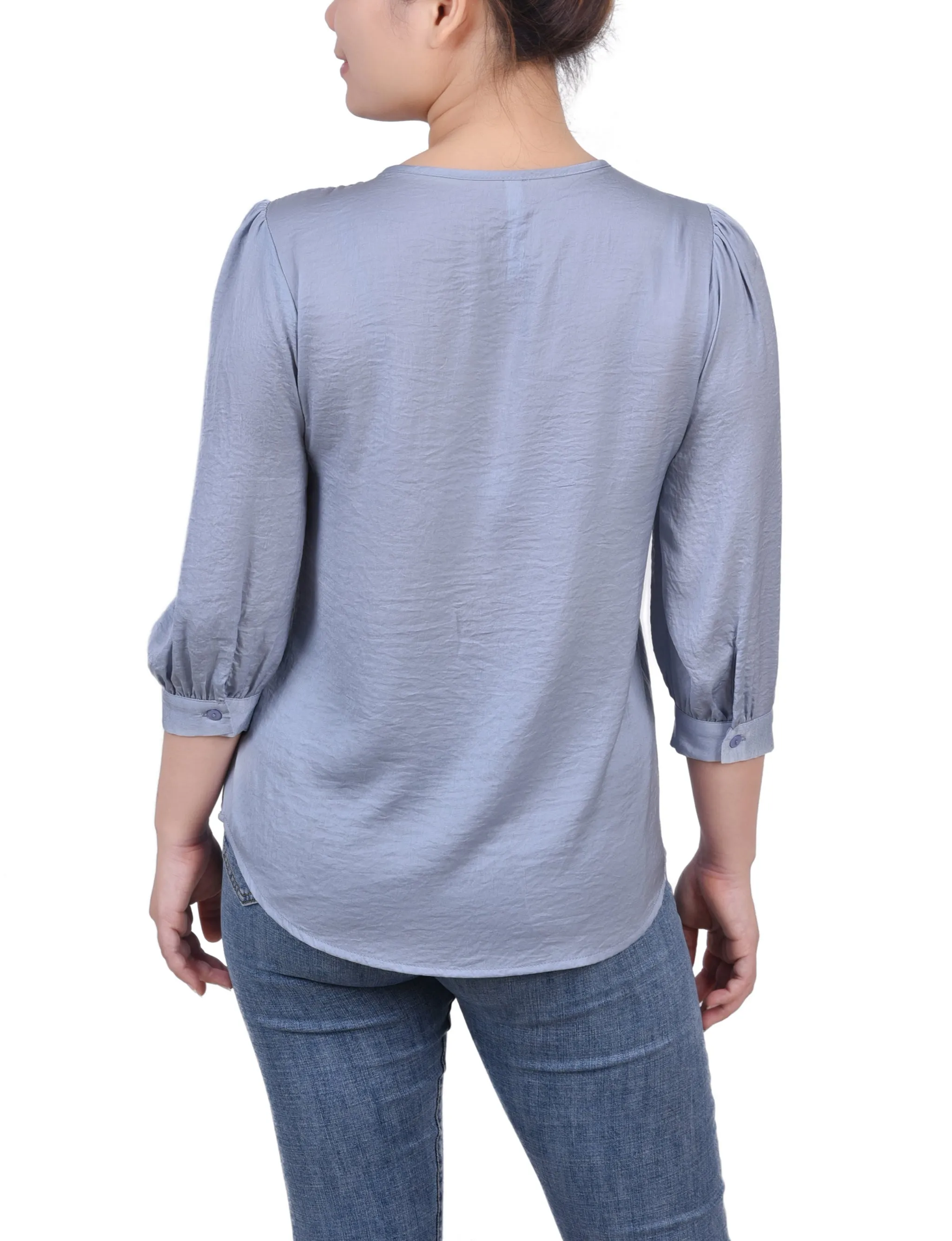 Blouse en satin à manches coudées