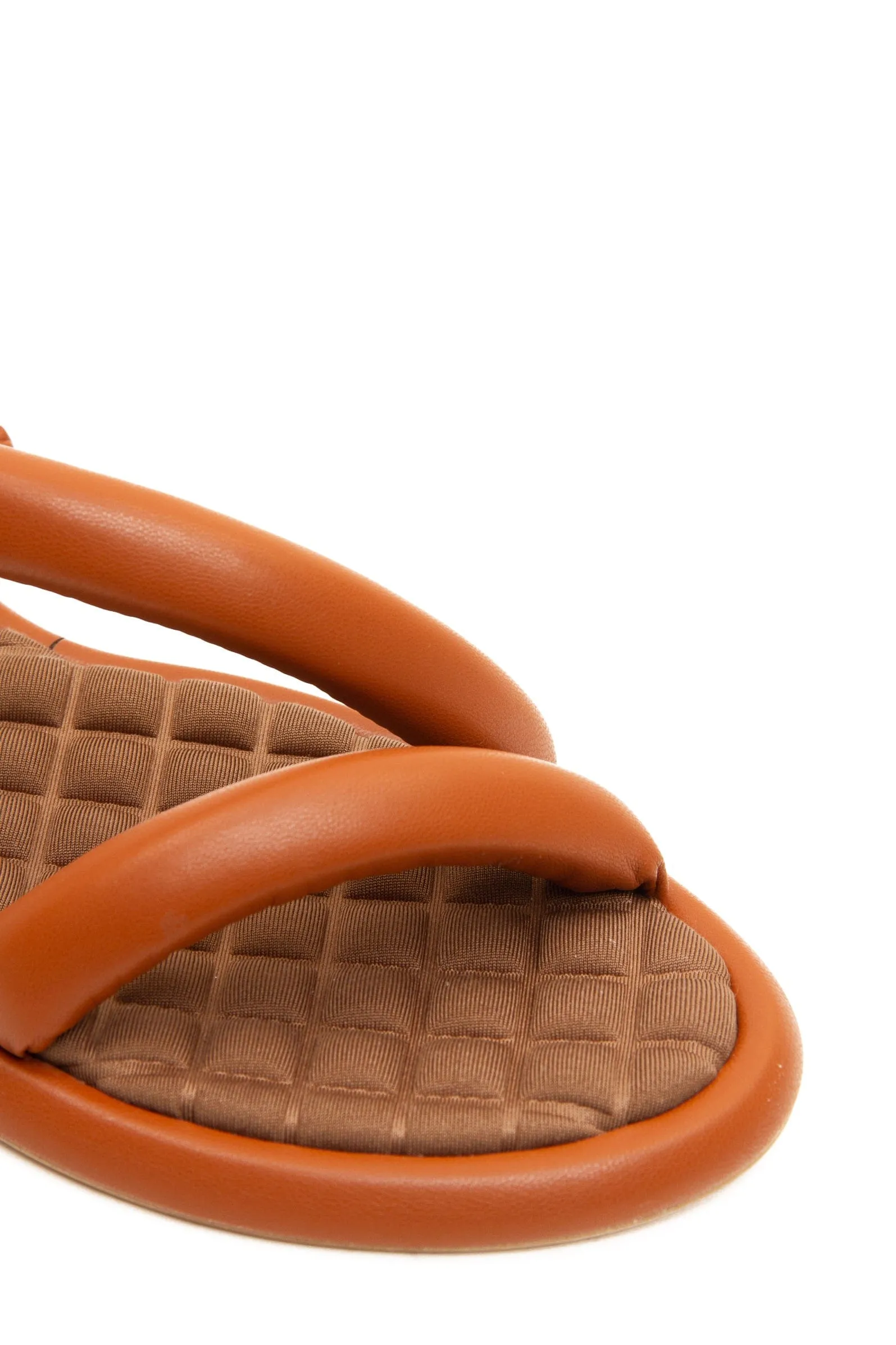 Sandales plates épaisses en simili-cuir Gina | Marron