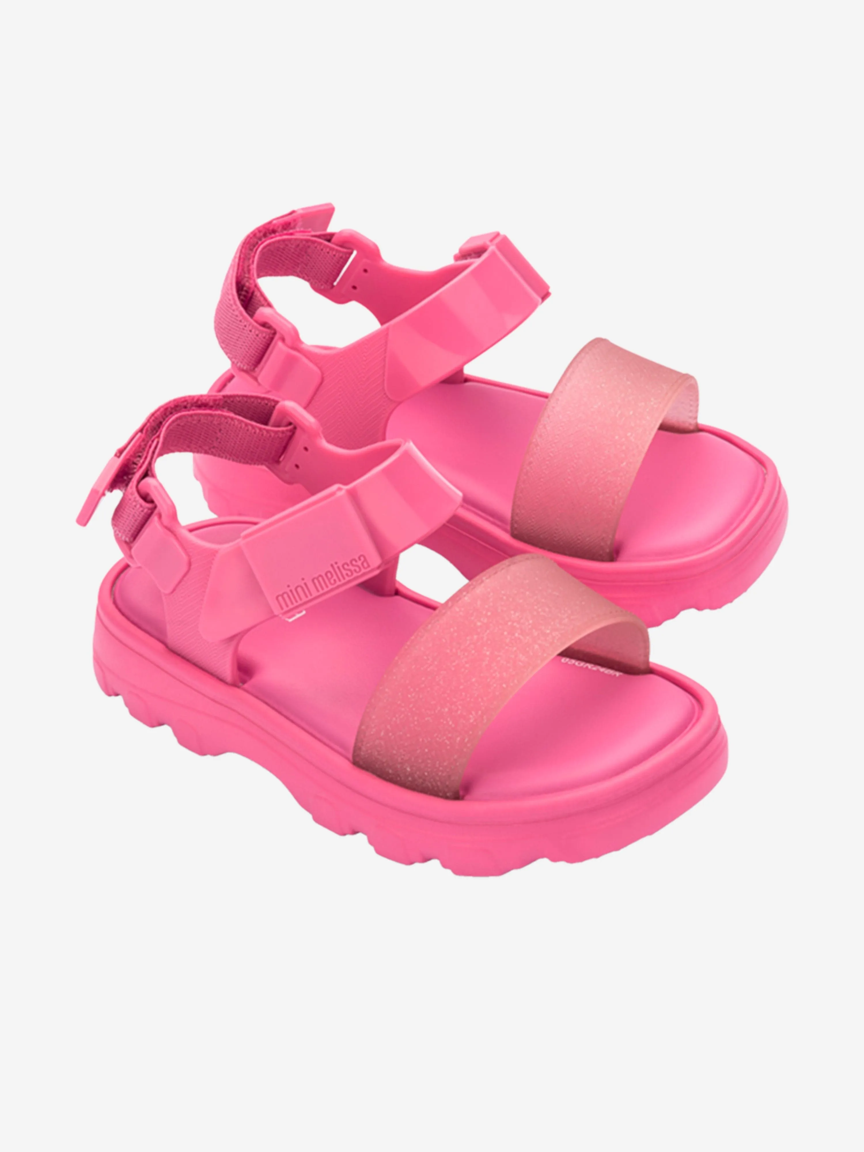 Filles Enlèvent Les Sandales en Rose