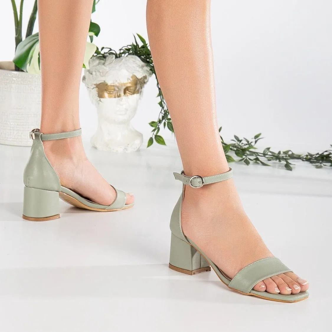Iva Vegan Cuir à Talon Bas | Vert