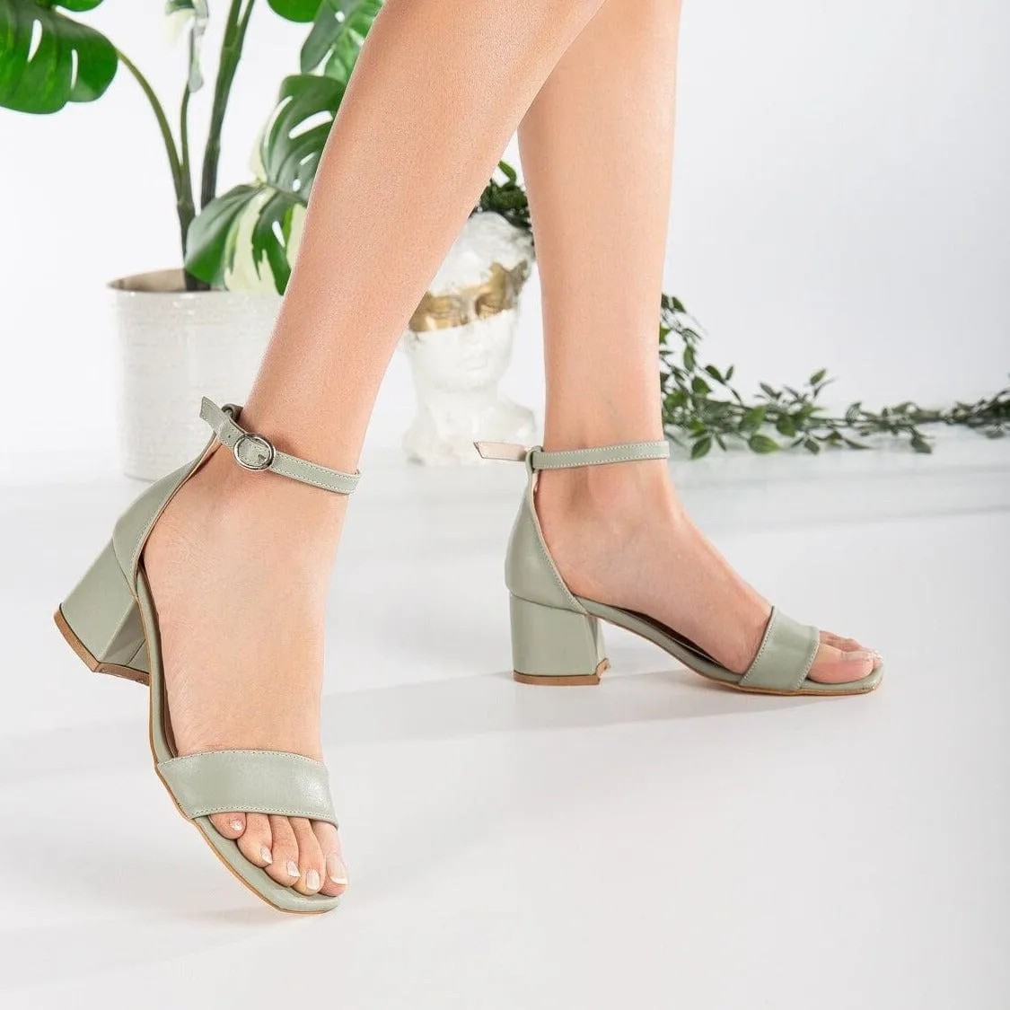 Iva Vegan Cuir à Talon Bas | Vert