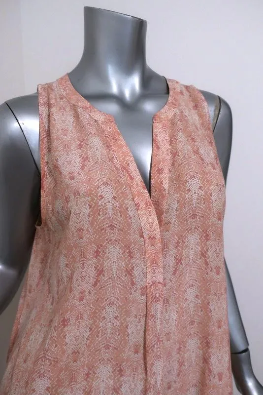 Haut sans manches Joie Aruna en soie imprimé peau de serpent rose Taille L