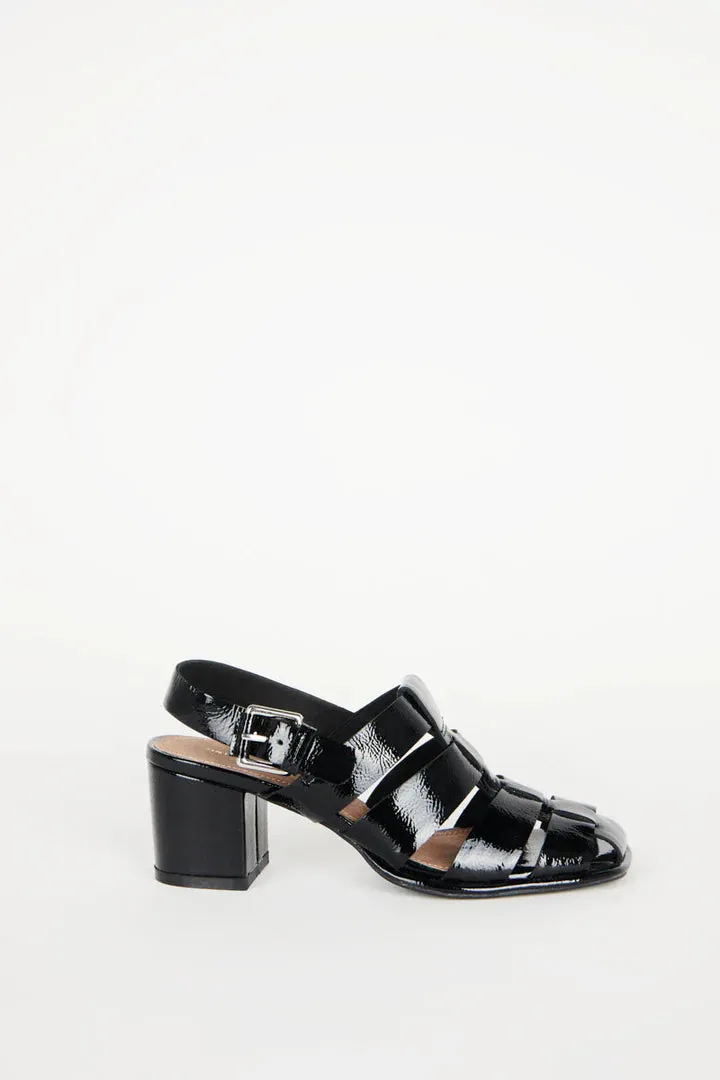 Sandale July en noir de Intentionally Blank