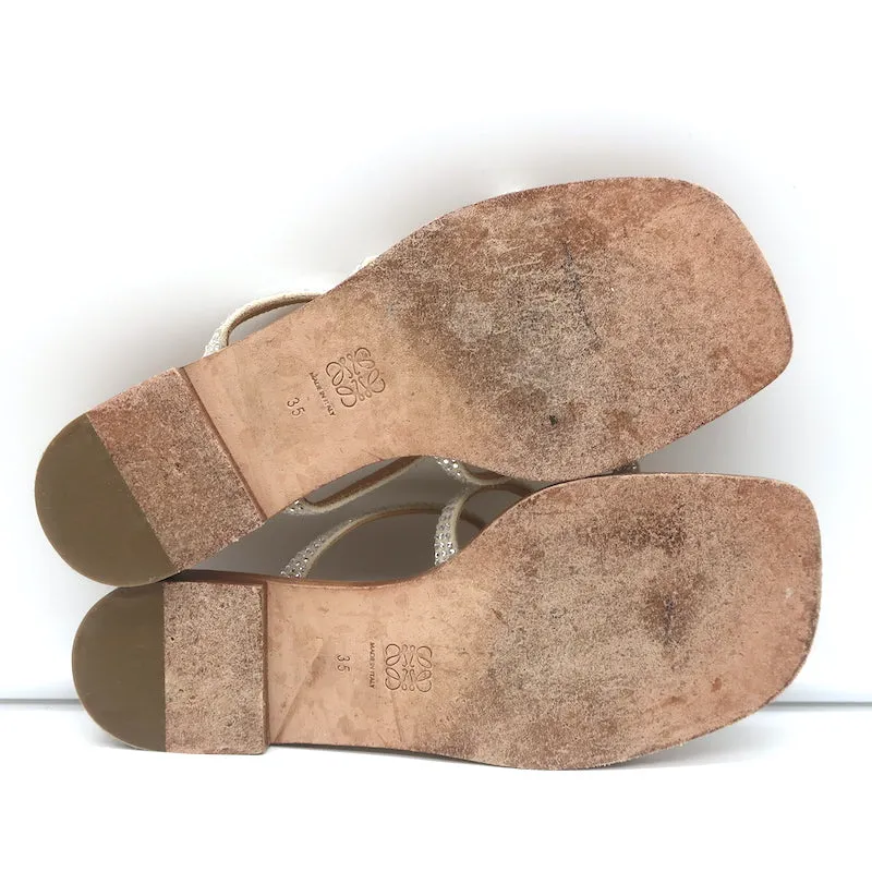 Loewe Sandales plates à ornements cristall beige en daim taille 35