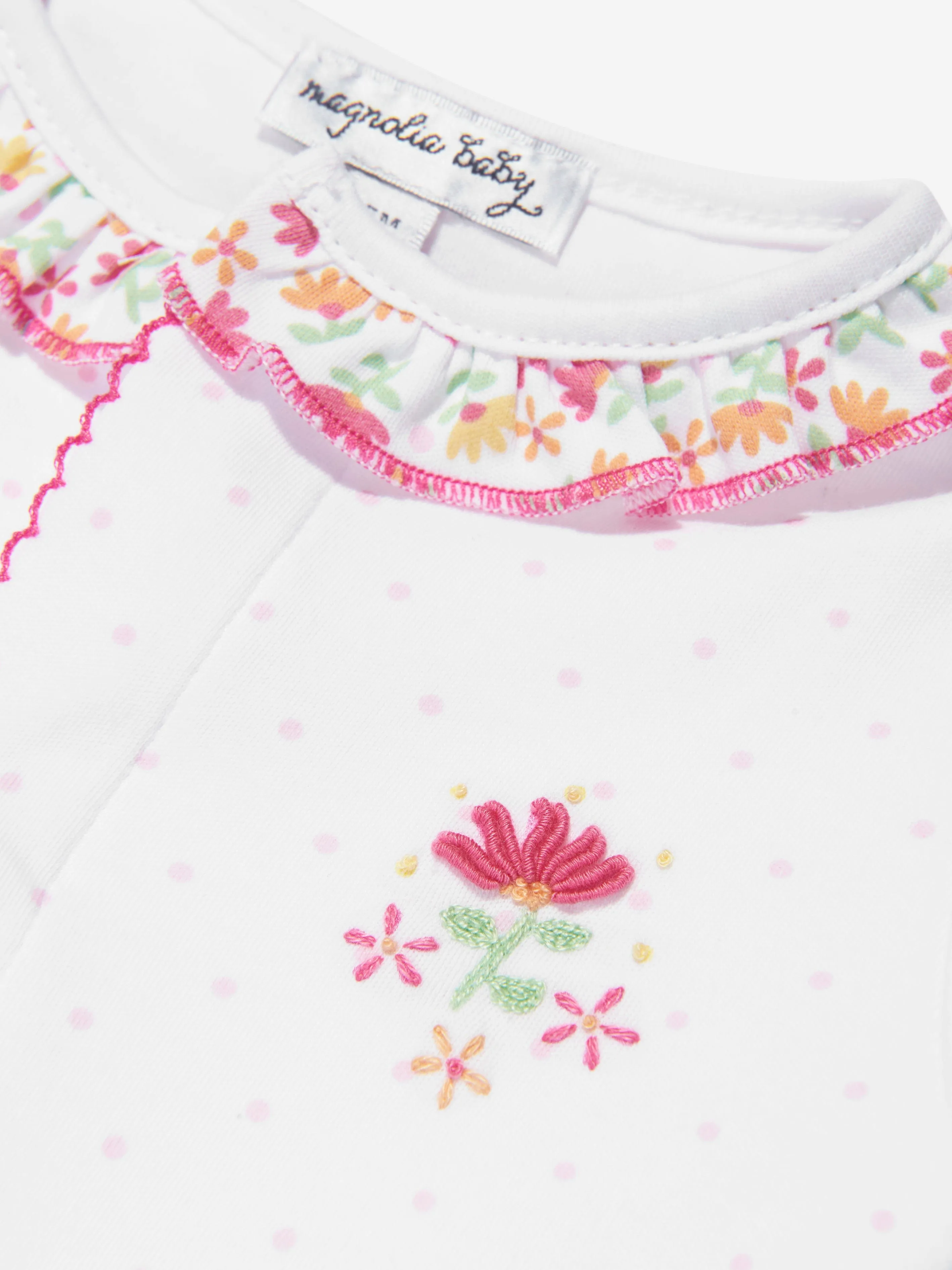 Magnolia Baby Robe à Volants Brodée pour Fillettes en Blanc
