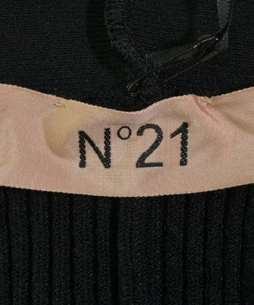 N° 21 Combinaisons / Grenouillères / Salopettes