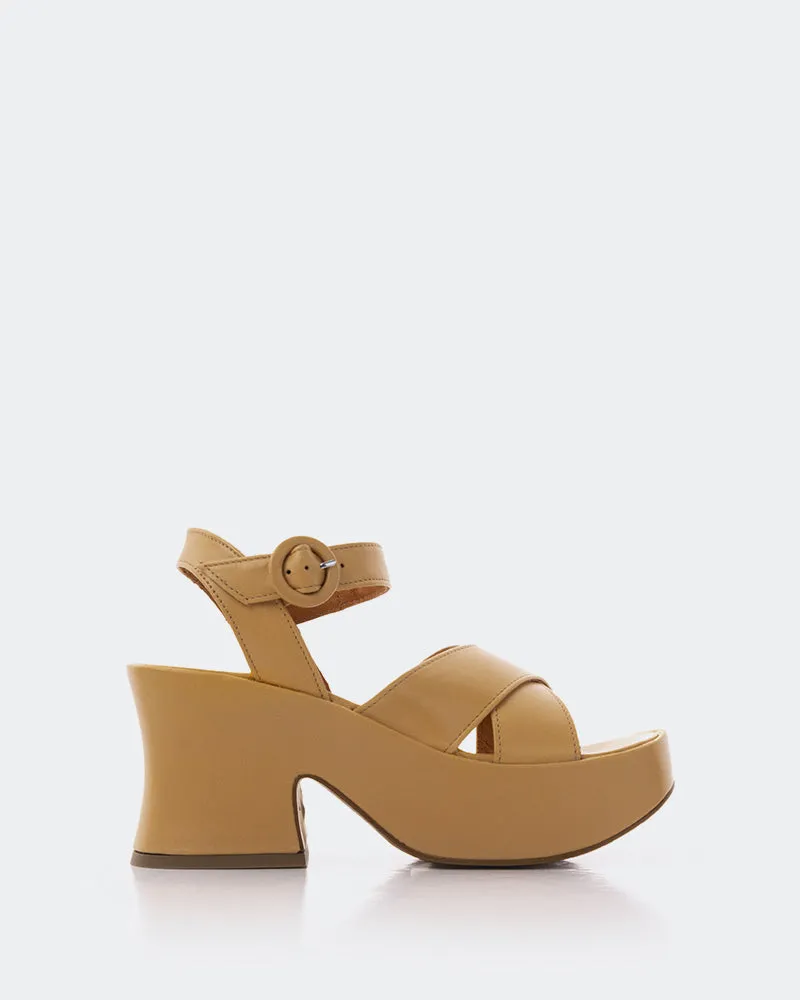 Nerissa Cuir de Chameau