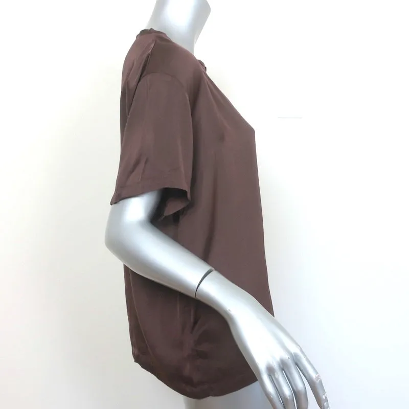Nili Lotan Brady T-shirt en satin marron chocolat Taille moyenne Manches courtes Haut