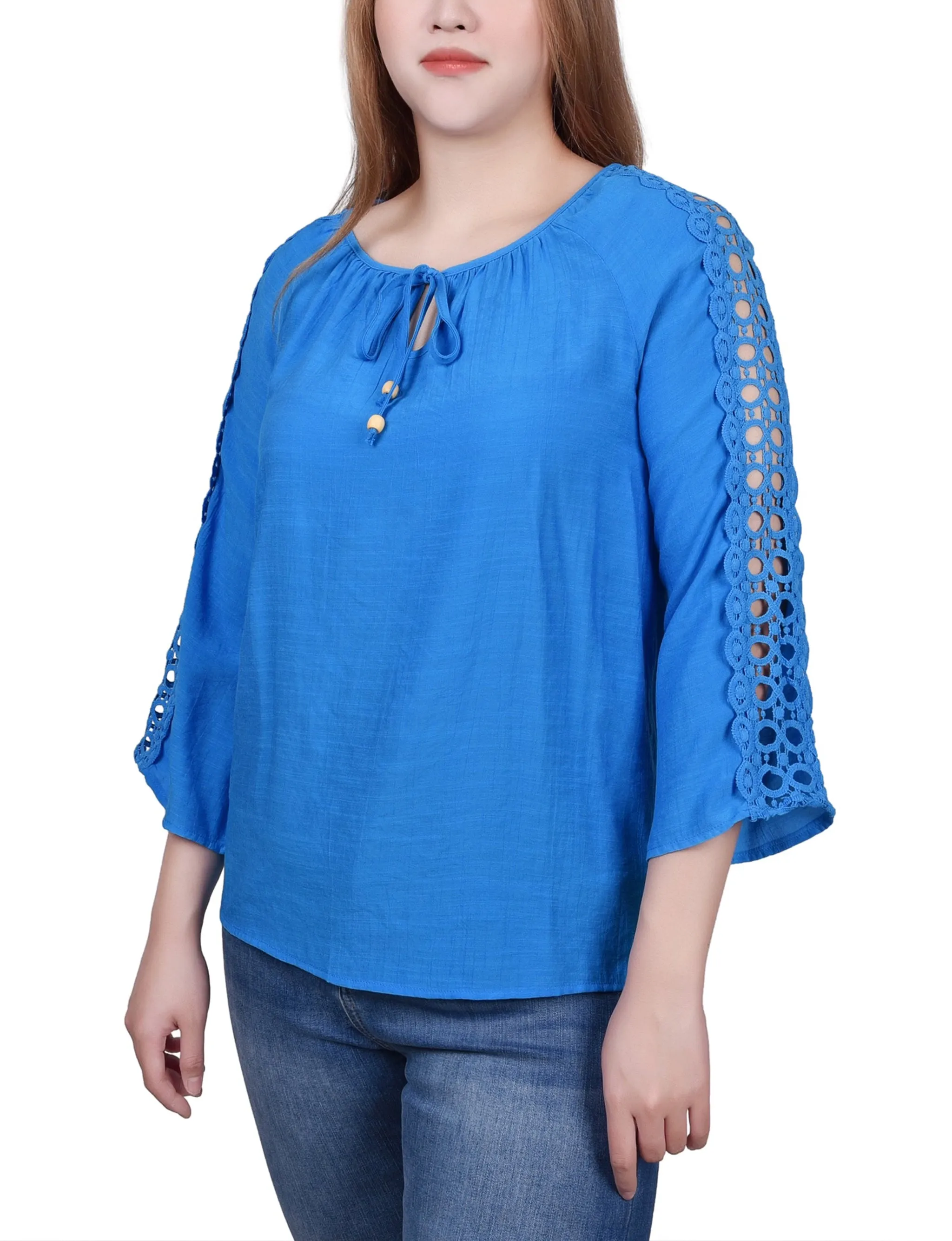 Blouse à détails crochetés avec manches 3/4