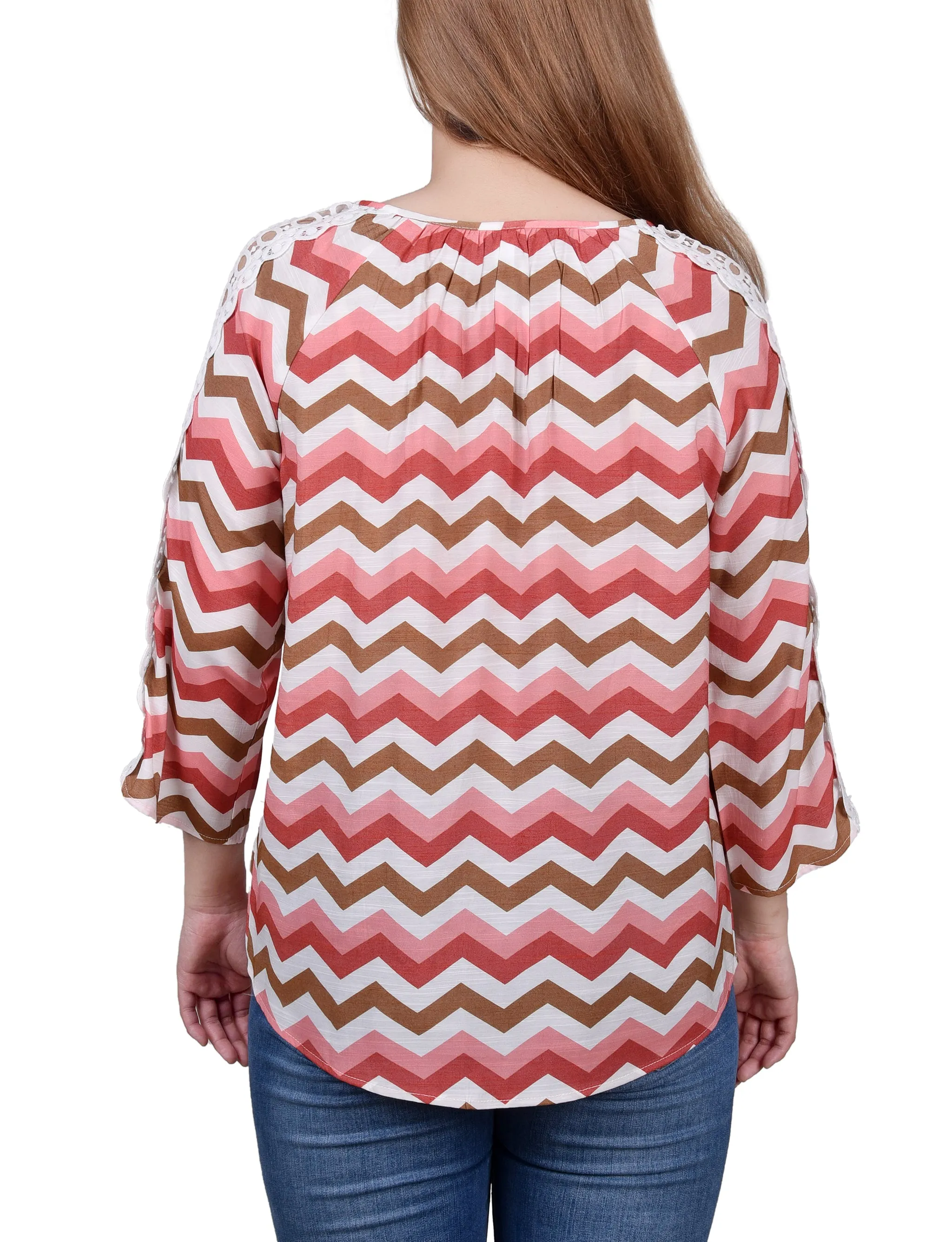 Blouse à détails crochetés avec manches 3/4