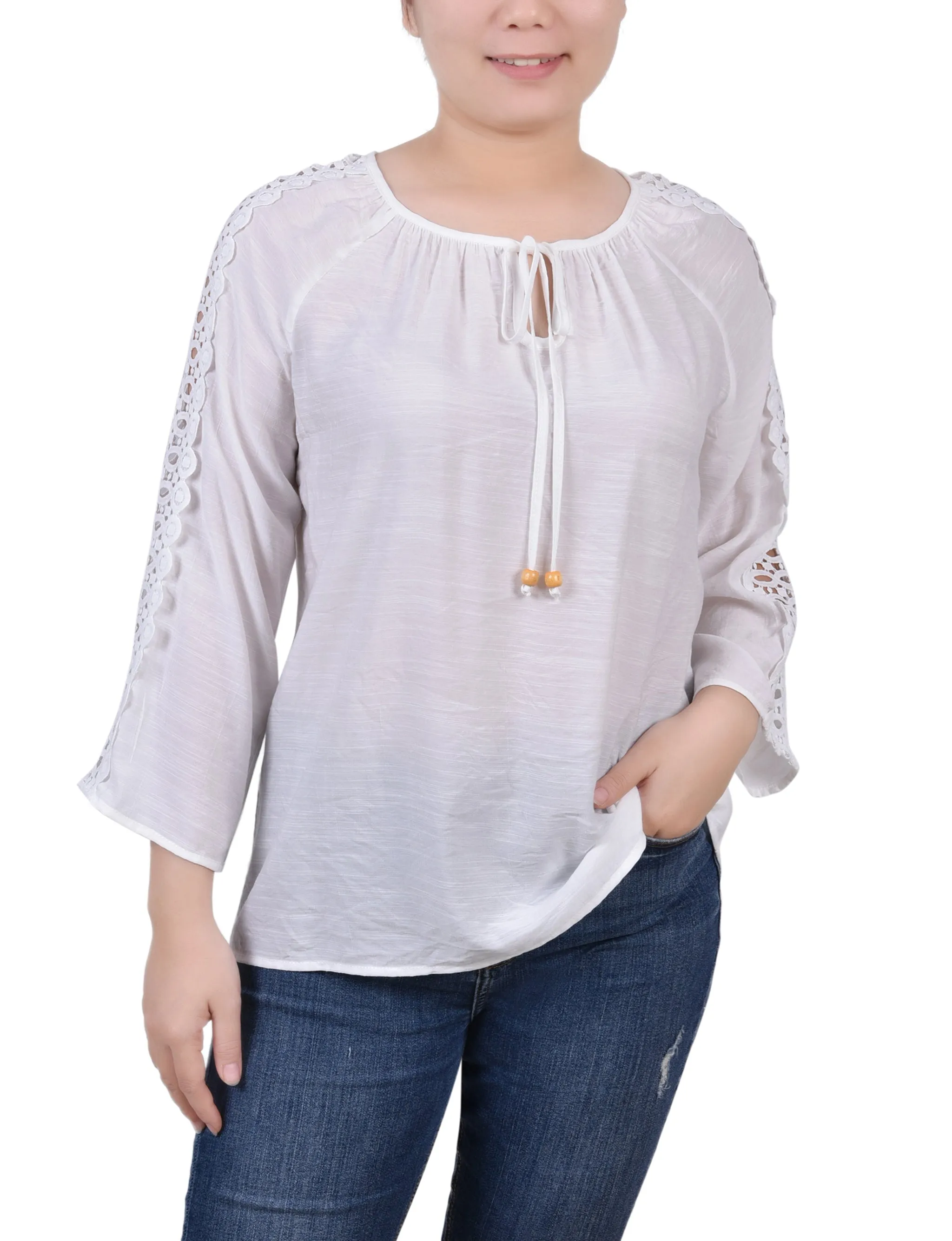 Blouse à détails crochetés avec manches 3/4