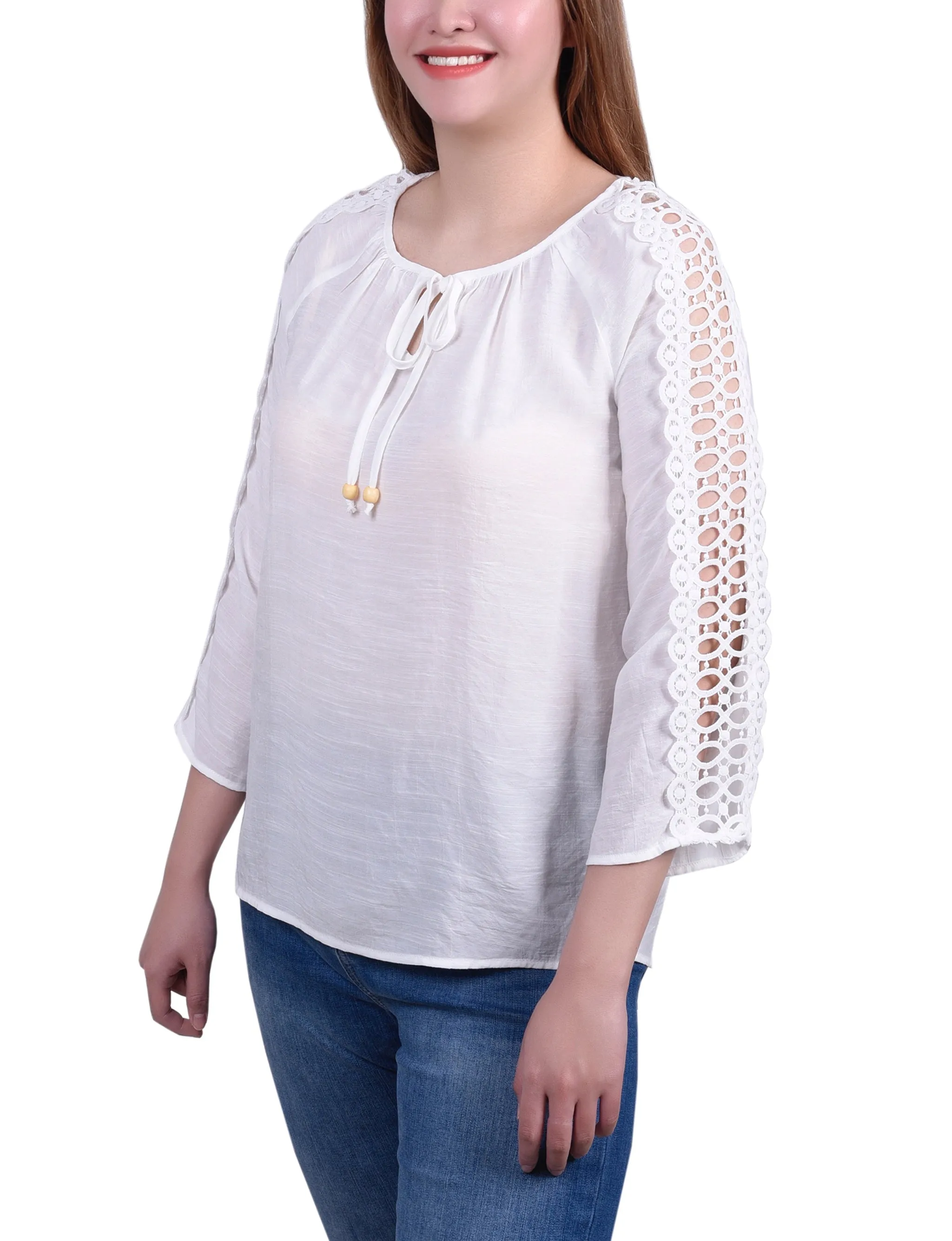 Blouse à détails crochetés avec manches 3/4