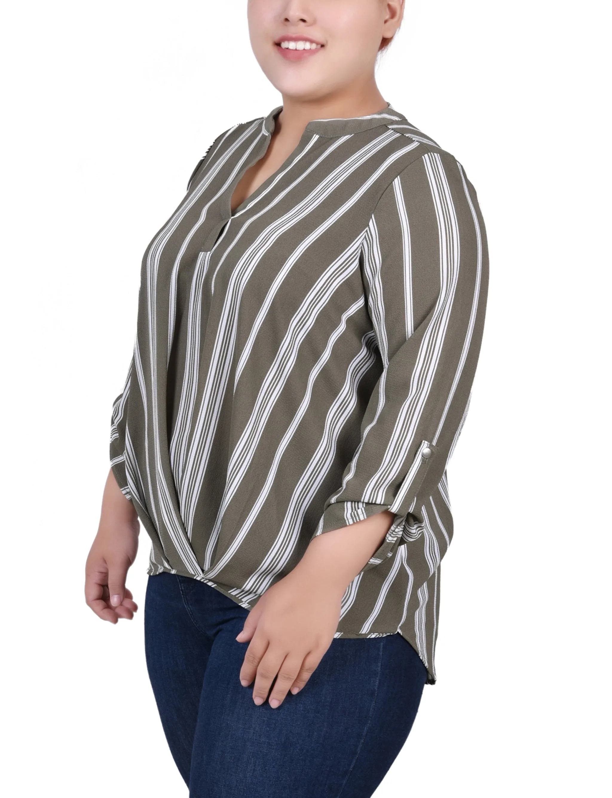 Blouse taille plus à col mandarin avec manches 3/4 et plis avant