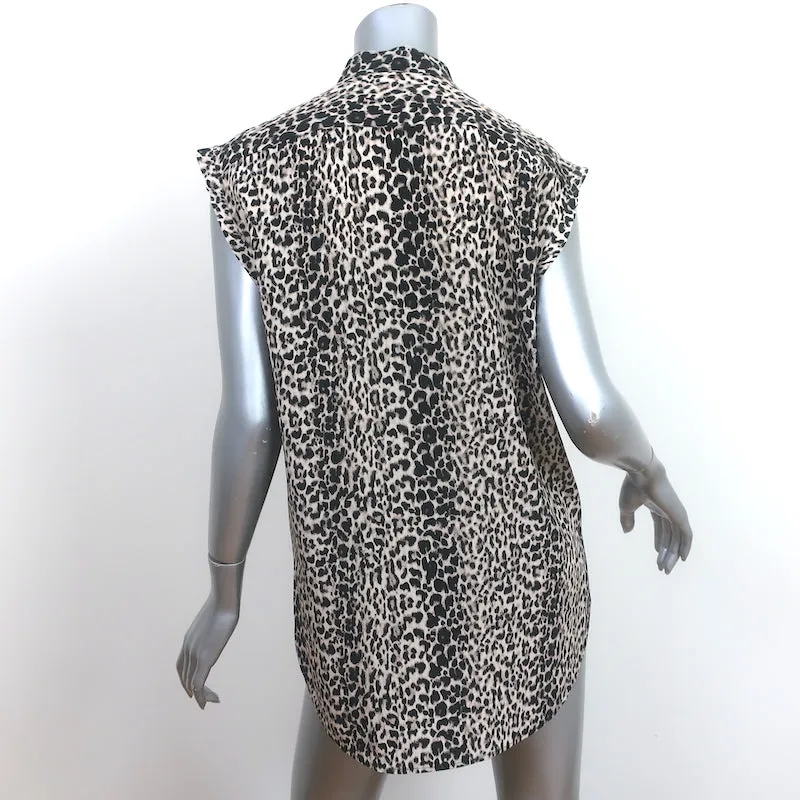 Saint Laurent Blouse sans manches à boutons en soie imprimée léopard Taille 36