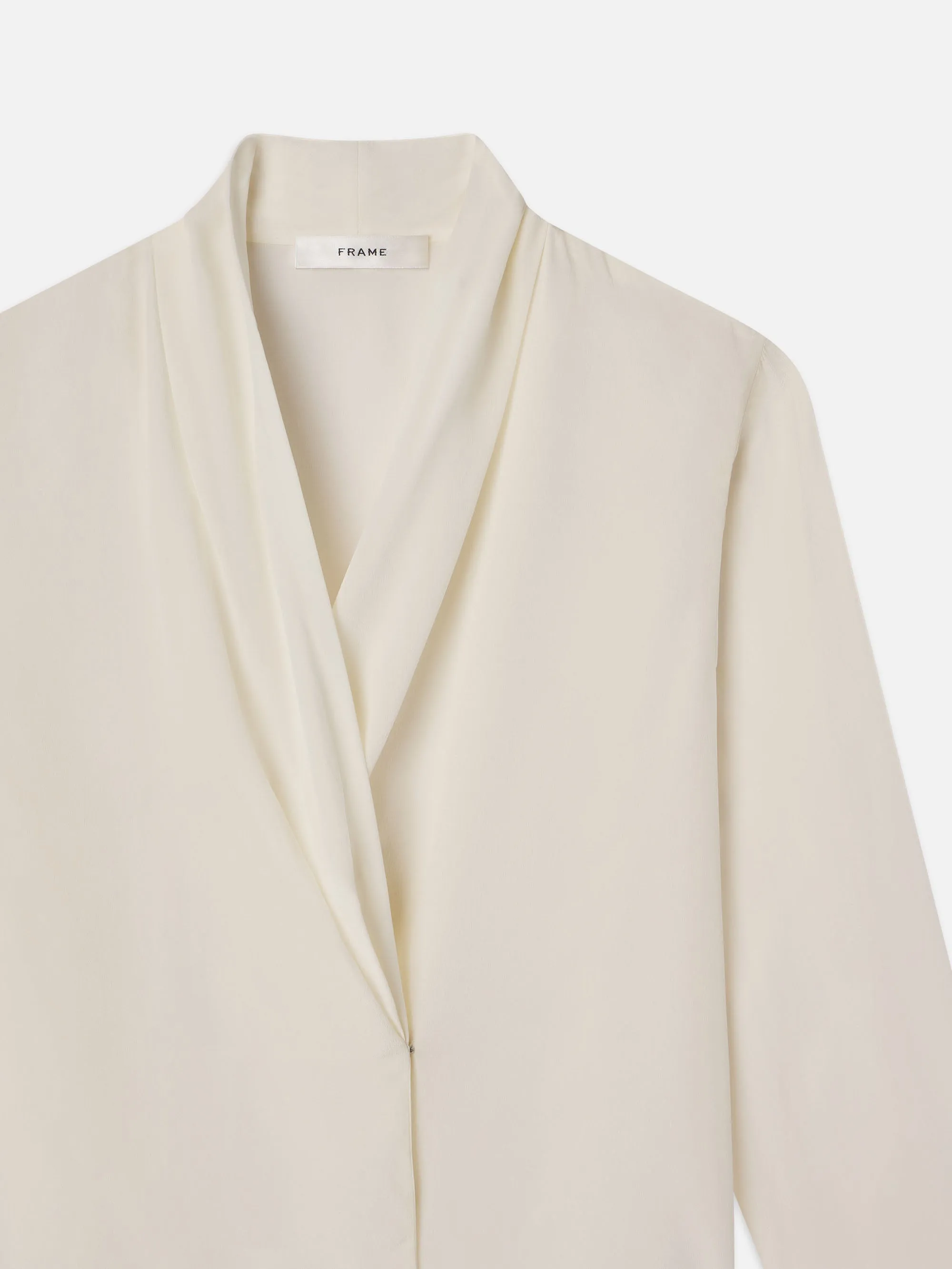 Blouse à col châle -- Crème