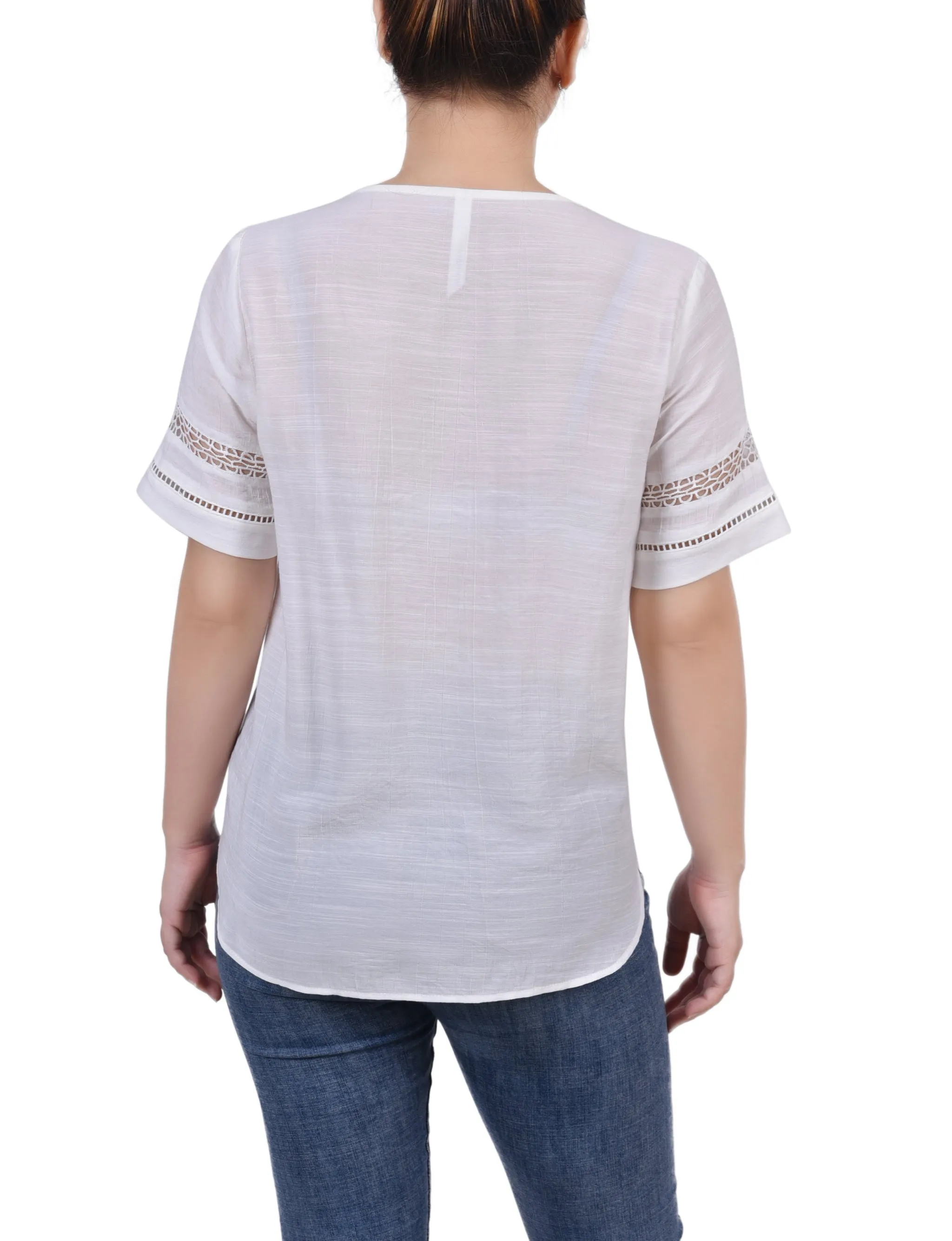 Blouse à manches courtes avec bordure en crochet