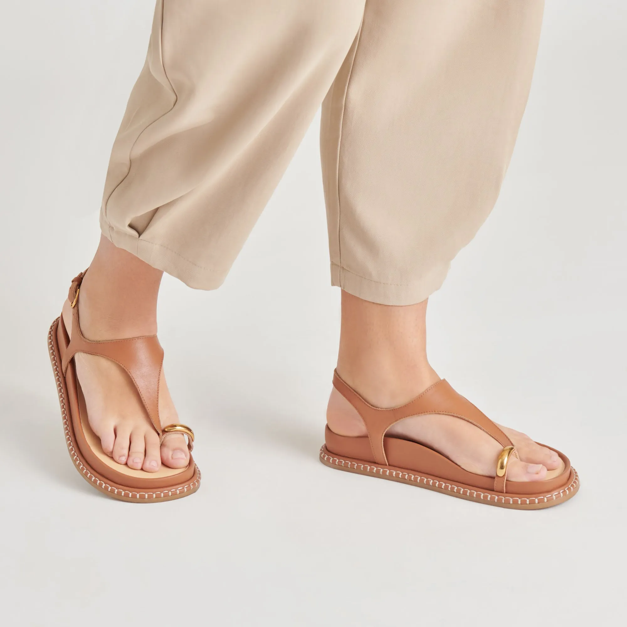 SANDALES STEFAN EN CUIR SADDLE