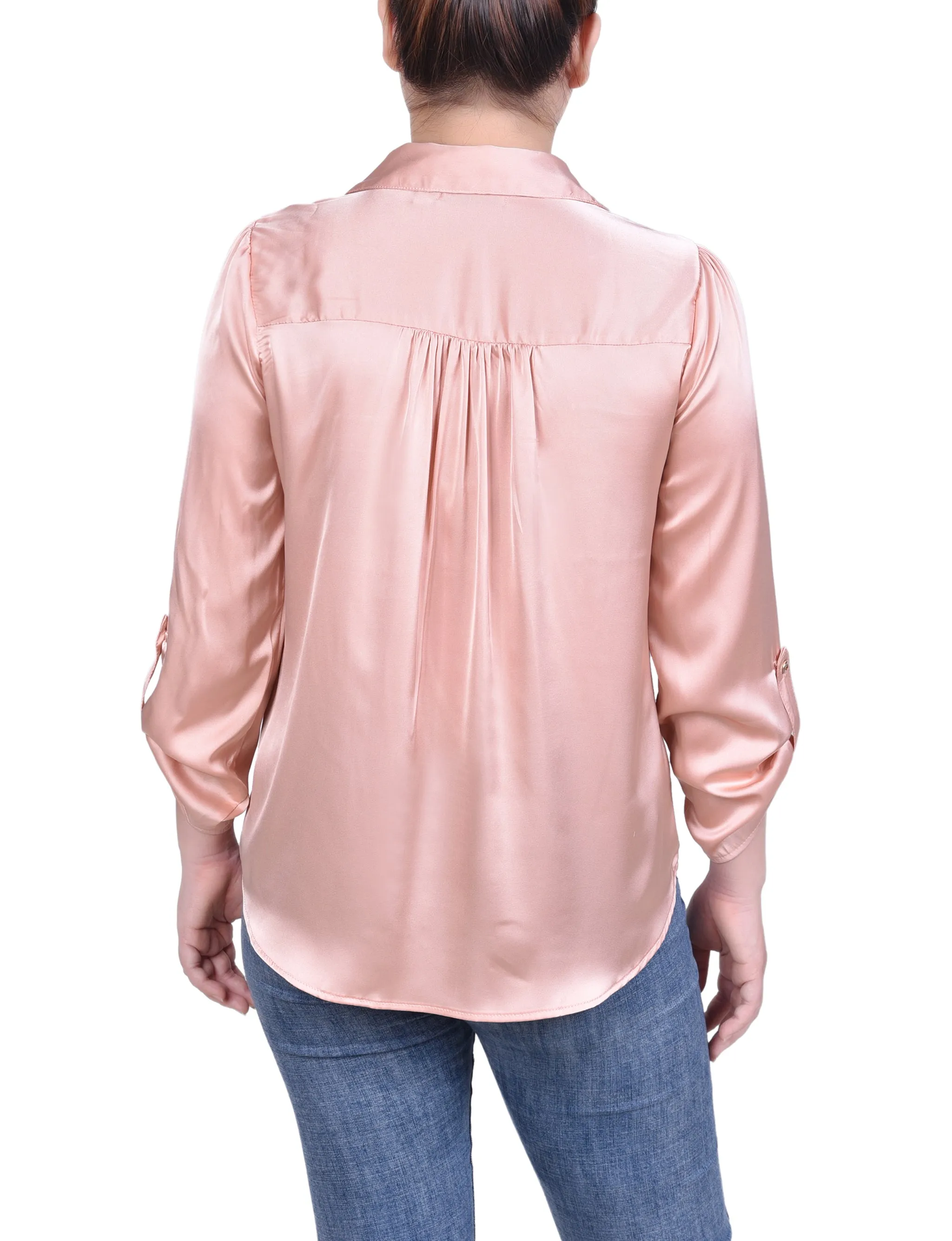 Blouse en satin à manches longues avec patte