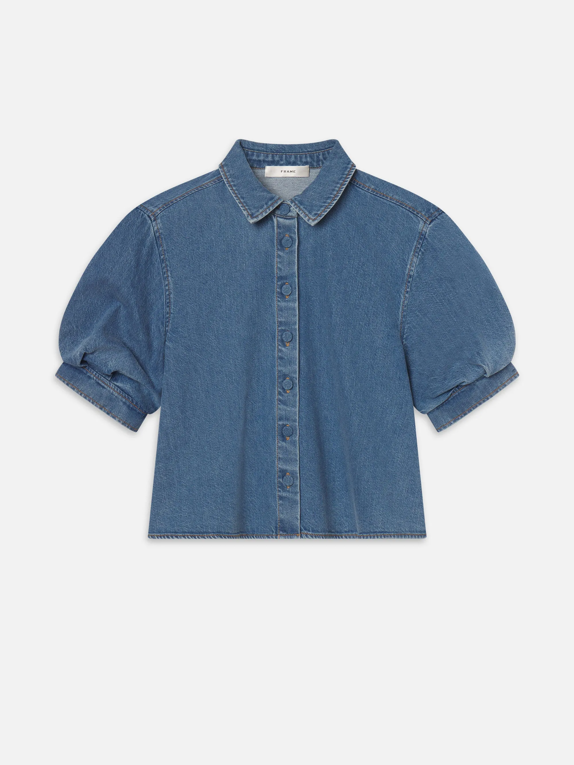La Chemise à Manches Bouffantes -- Subtile