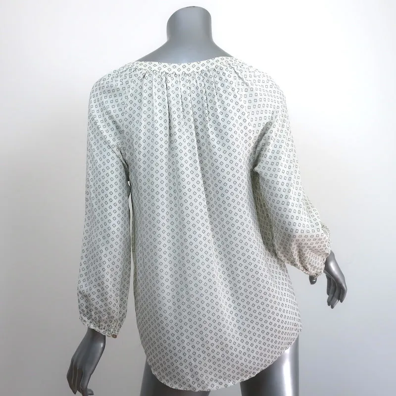 Velvet par Graham & Spencer Blouse Crème Imprimé Floral Taille Très Petit Haut à Encolure en V