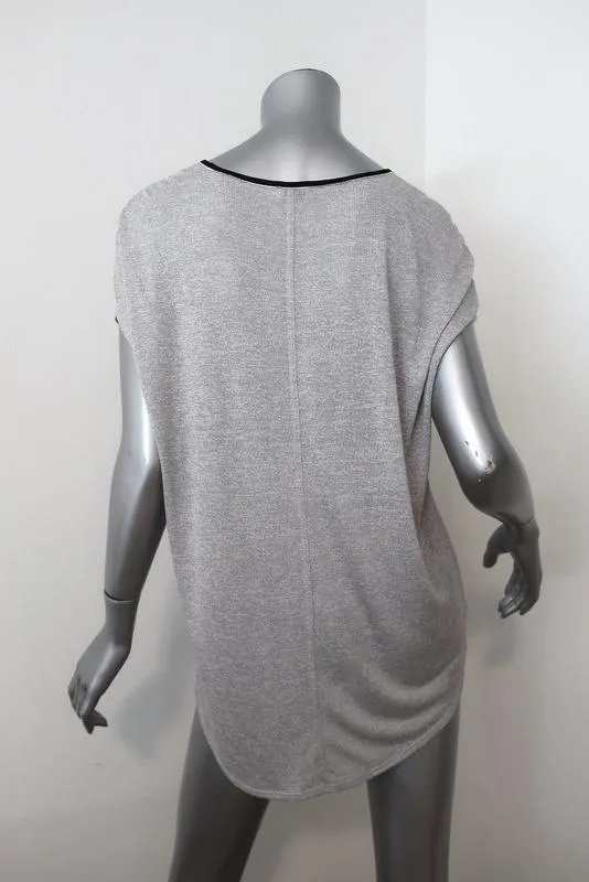 Vince Top Heather Silver Jersey Taille Petit T-shirt à encolure ronde avec passepoil contrasté