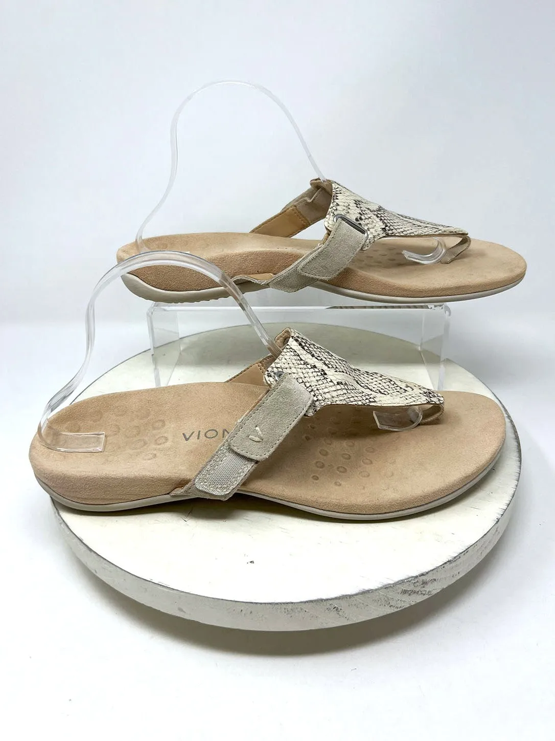 Sandales Vionic Taille 12 Imitation Serpent Crème et Taupe